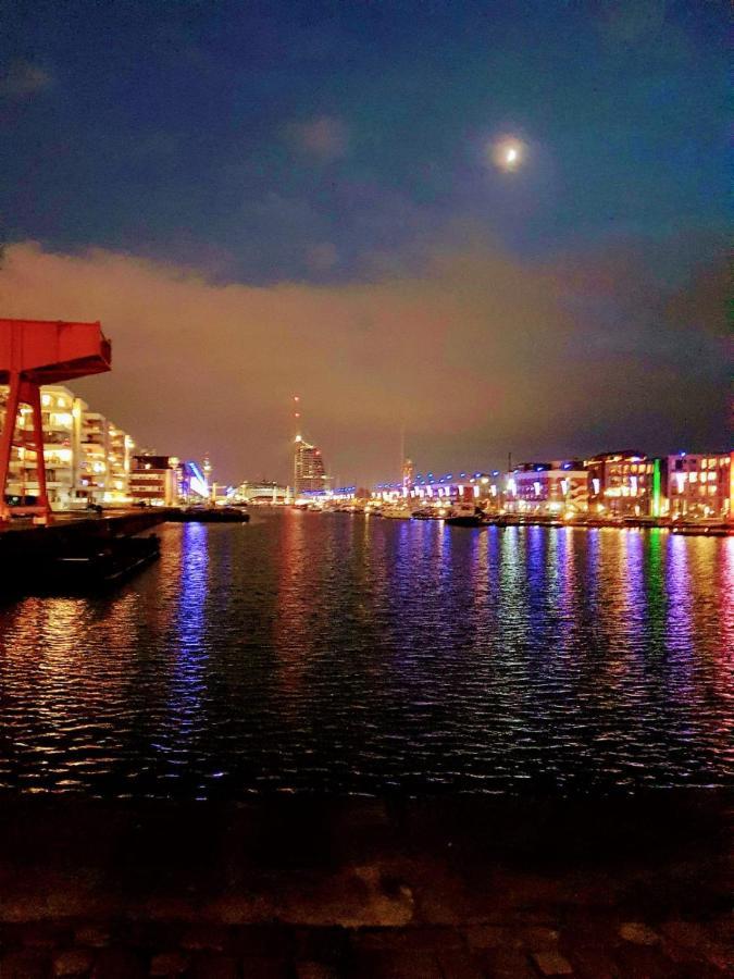 "Lilie" In Geestland-Langen, Ideal Fuer Familien & Homeoffice - Wlan & Parkplatz - 3 Zimmer, Balkon - Nahe Bremerhaven מראה חיצוני תמונה